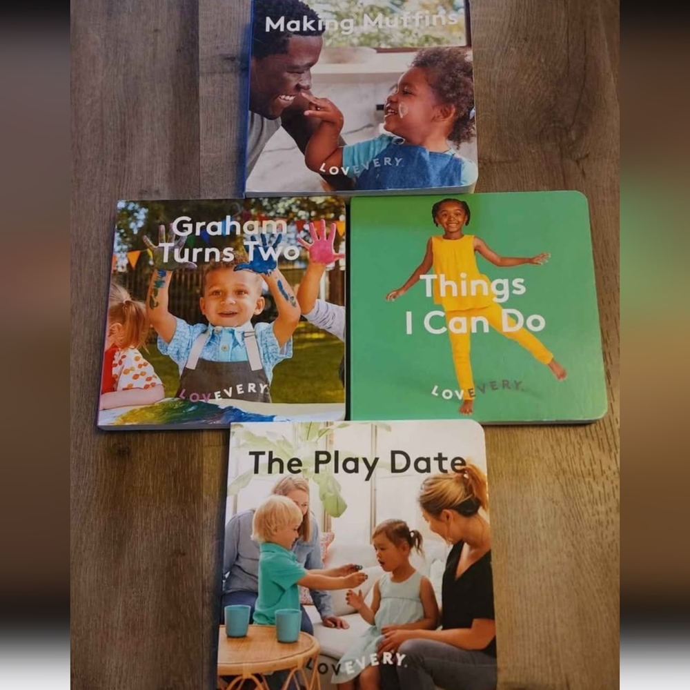 FINAL. Lovevery Book Bundle